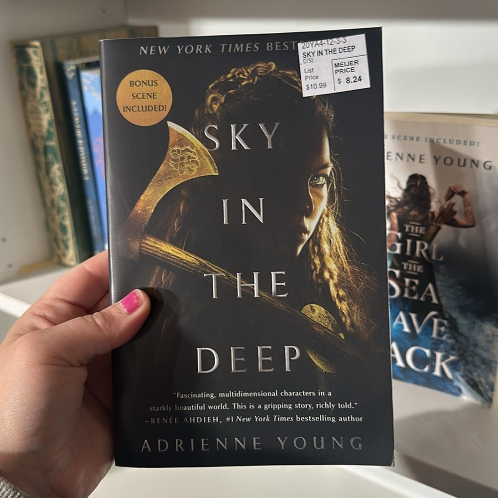 Books - Picture 2 of 5